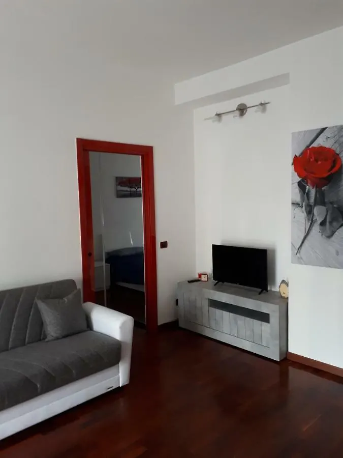 Valassina Milano Apartment 0*, מילאנו איטליה