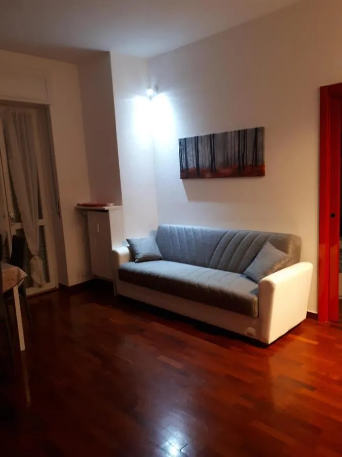 Valassina Milano Apartment איטליה